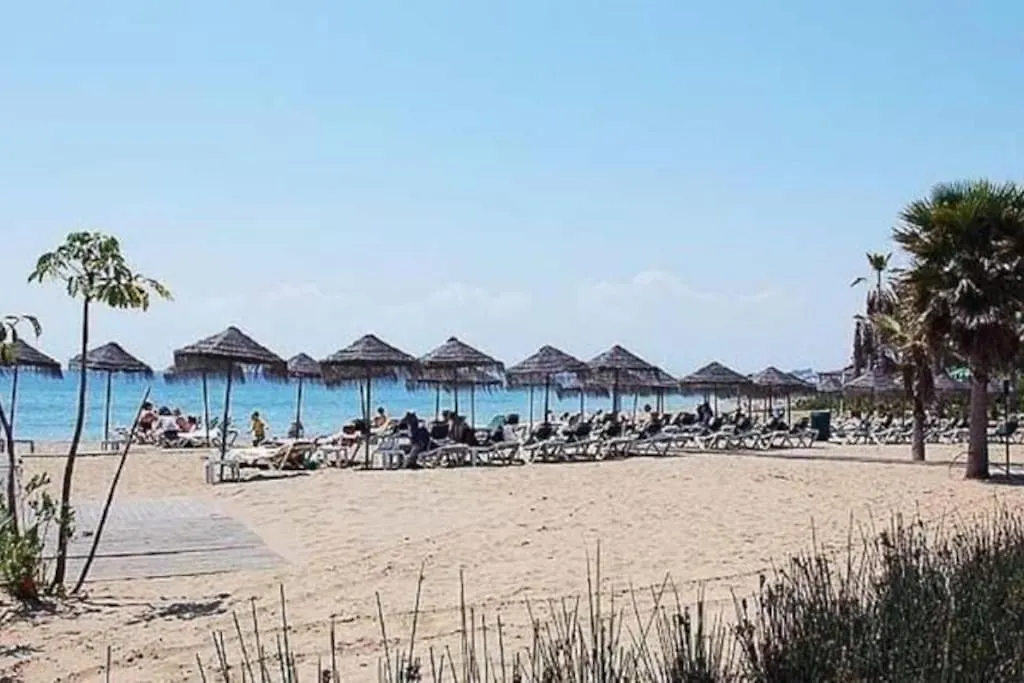 Costal Bliss Apartment Estepona