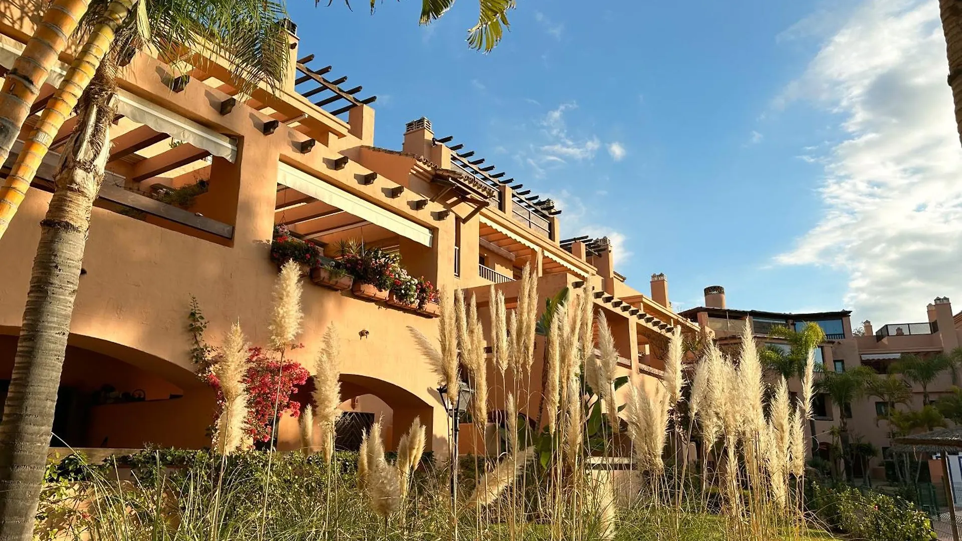Costal Bliss Apartment Estepona